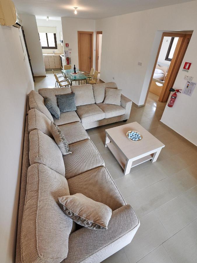 פרוטאראס Kyklades Angie Resort מראה חיצוני תמונה