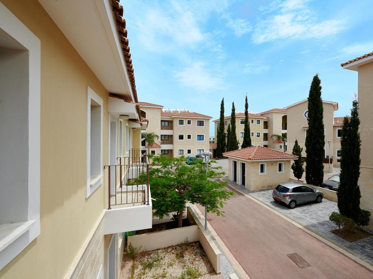 פרוטאראס Kyklades Angie Resort מראה חיצוני תמונה